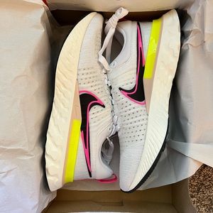 NIKE React Infinity Run FK2 DJ5395-100 NWT Mens 10.5